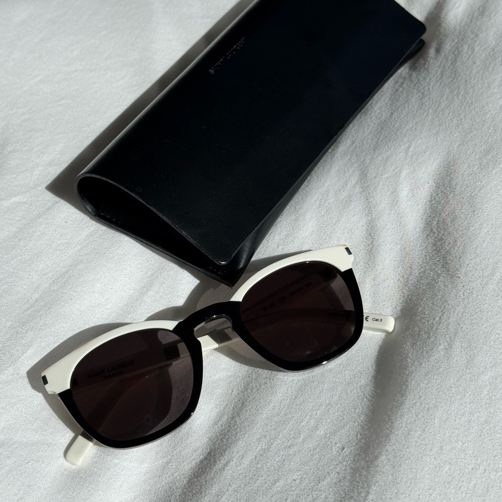 Saint Laurent SL 28